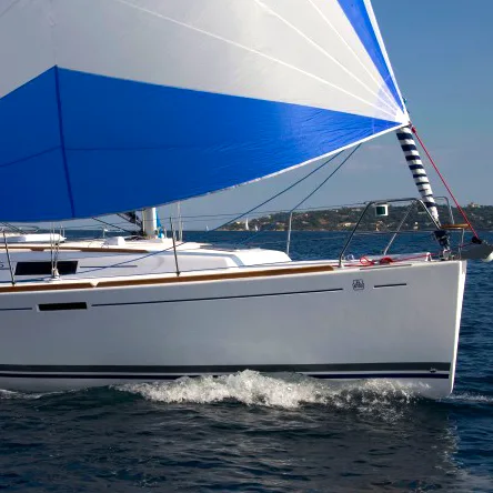 Dufour 325